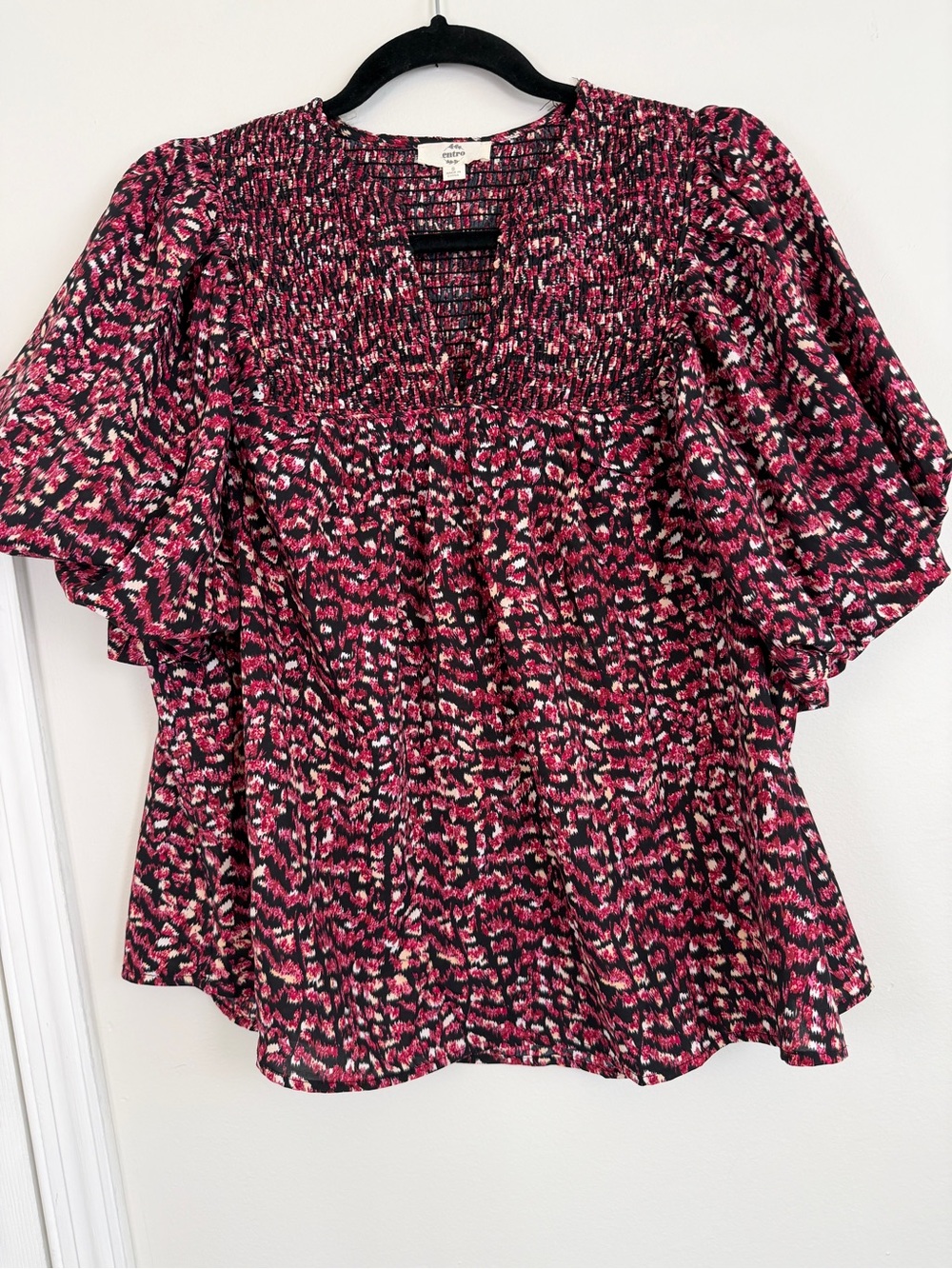 Entro Floral Smocked Blouse S Black Pink Long Sleeve Boho Romantic Puff Sleeve